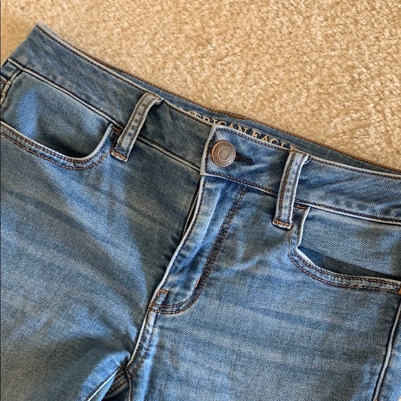 American Eagle Jeans - Picture 2 of 4